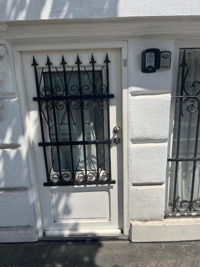 Apartamento Old Town Napoleon Crib Bucarest Exterior foto